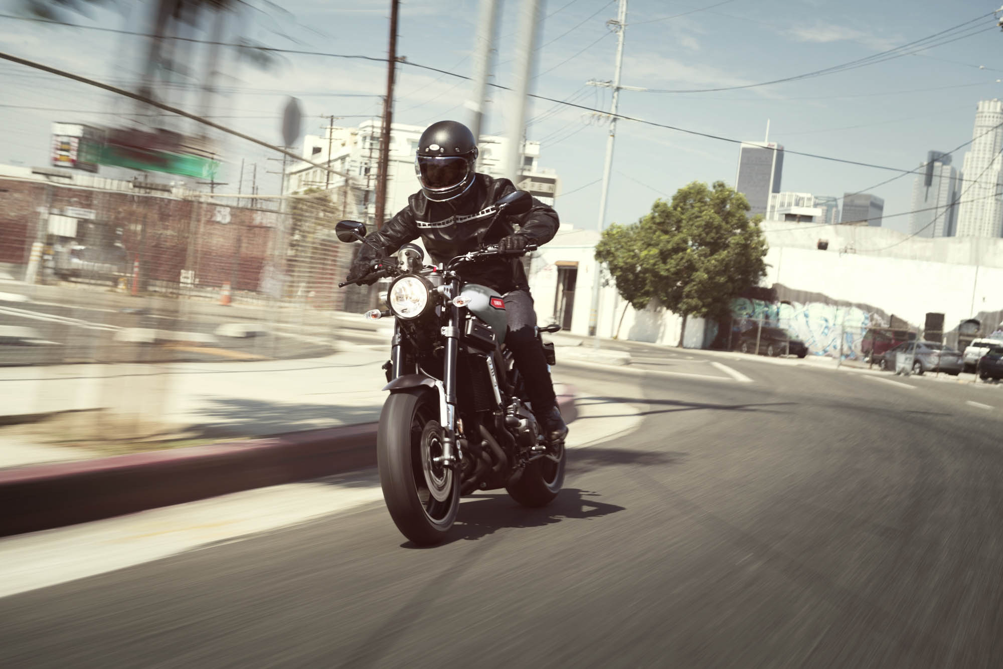 Top de Motos de Calle Más Vendidas en Colombia: Modelos Favoritos por los Motociclistas